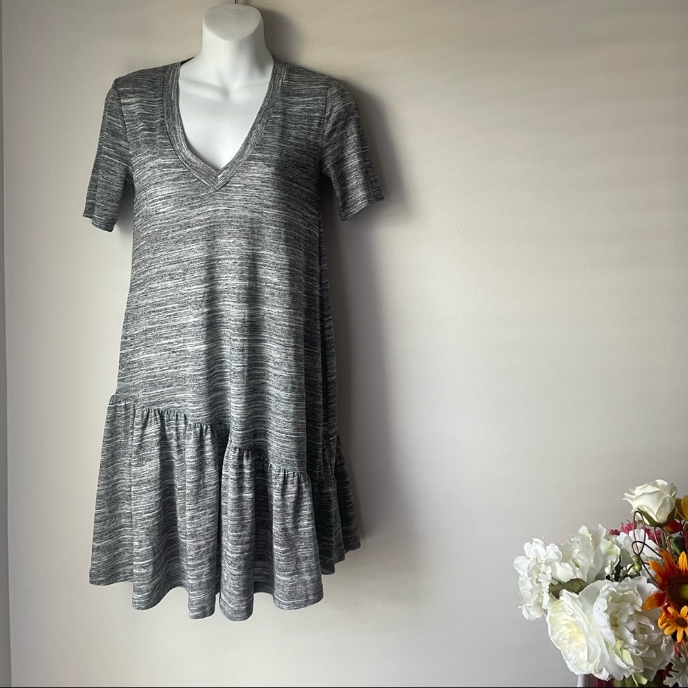 BCBGeneration Gray Short Sleeve Tunic Top/ Mini Size XS